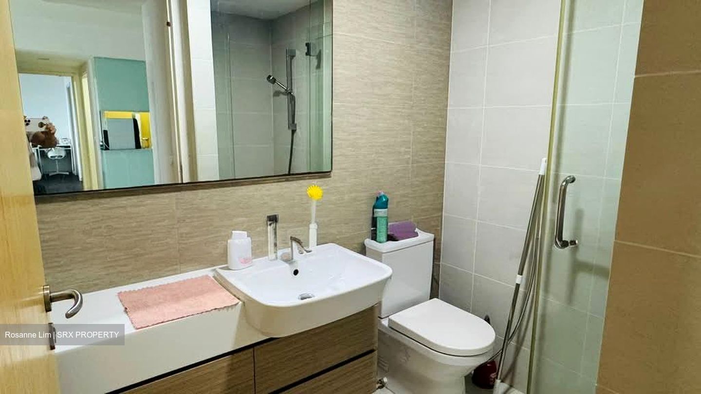 The Lakefront Residences (D22), Condominium #556687461